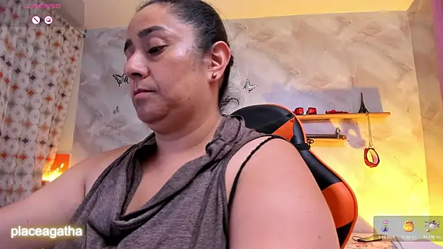 agathaxxx-69 online show from October 2025 07:37:01 PM