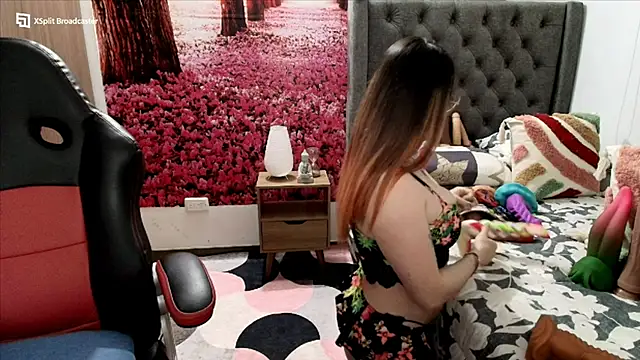 sofia23dirty online show from February 2025 08:44:01 PM