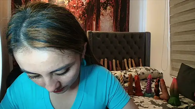 Snapshot of sofia23dirty chatting on June 2026 07:05:01 PM sofia23dirty online show from June 2026 07:05:01 PM
