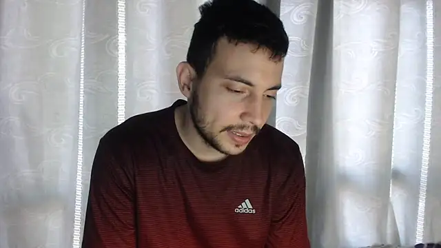 Snapshot of Armando_2002 chatting on February 2025 04:14:02 PM Armando 2002 online show from February 2025 04:14:02 PM