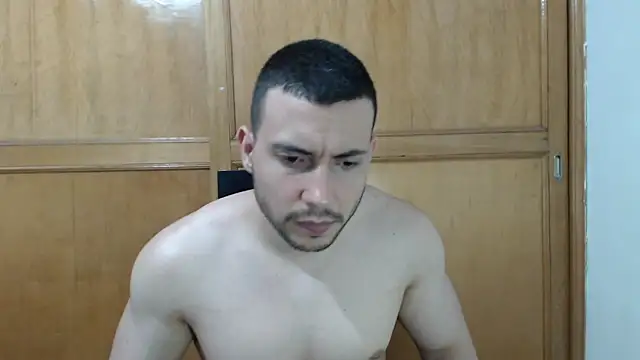 Snapshot of Armando_2002 chatting on May 2026 03:58:01 AM Armando 2002 online show from May 2026 03:58:01 AM
