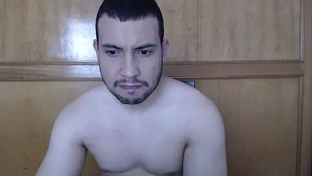 Snapshot of Armando_2002 chatting on June 2026 05:56:02 PM Armando 2002 online show from June 2026 05:56:02 PM