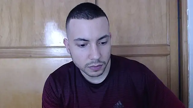 Snapshot of Armando_2002 chatting on June 2026 04:50:01 PM Armando 2002 online show from June 2026 04:50:01 PM