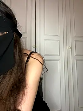 Snapshot of arabiaAna chatting on September 2025 11:41:01 PM arabiaAna online show from September 2025 11:41:01 PM