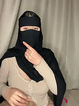 Snapshot of arabiaAna chatting on February 2026 10:02:02 PM arabiaAna online show from February 2026 10:02:02 PM