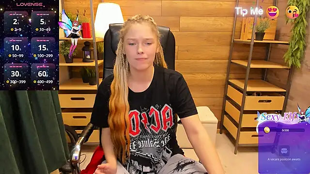 Snapshot of _fiona_Love chatting on January 2025 07:28:01 PM  fiona Love online show from January 2025 07:28:01 PM