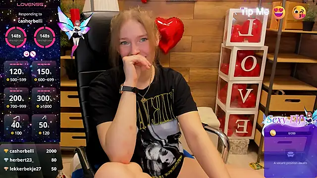 Snapshot of _fiona_Love chatting on March 2025 01:16:01 AM  fiona Love online show from March 2025 01:16:01 AM