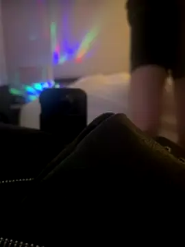 Mackwood89 online show from November 2025 07:57:01 PM