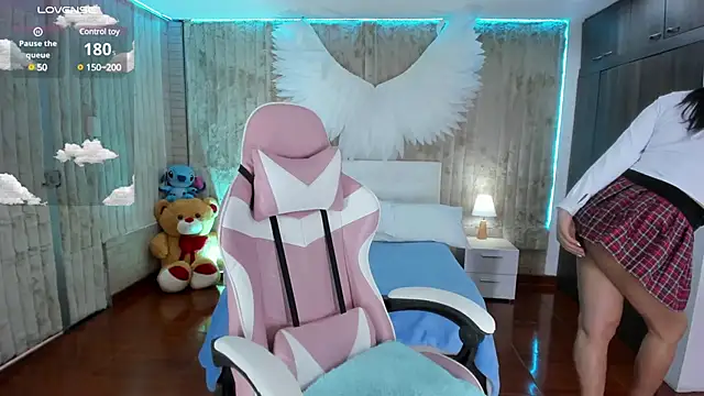 Snapshot of floryn_susana chatting on January 2025 07:53:01 PM floryn susana online show from January 2025 07:53:01 PM