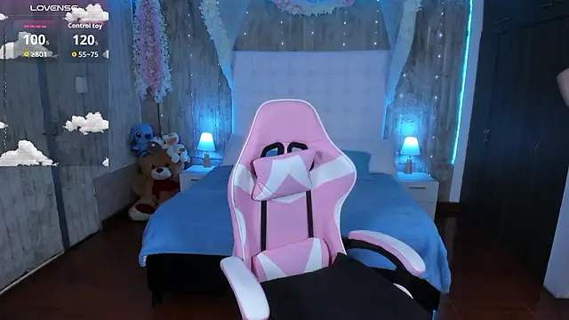 Snapshot of floryn_susana chatting on January 2026 08:40:02 PM floryn susana online show from January 2026 08:40:02 PM