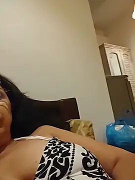 Susannemilf online show from March 2026 02:57:01 PM