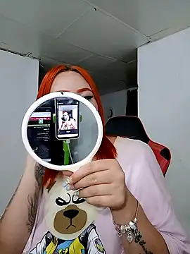 Snapshot of mia_anyeli chatting on December 2024 06:13:01 PM mia anyeli online show from December 2024 06:13:01 PM