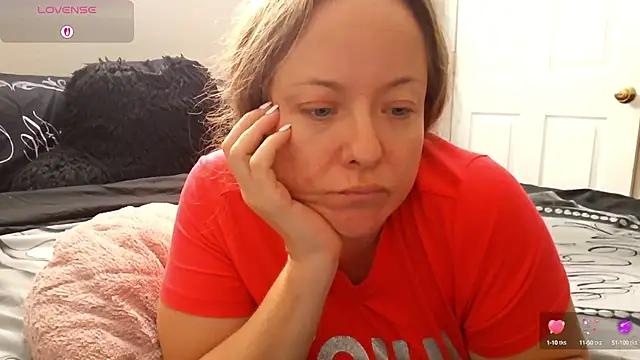 julimonroe online show from September 2025 03:02:01 PM