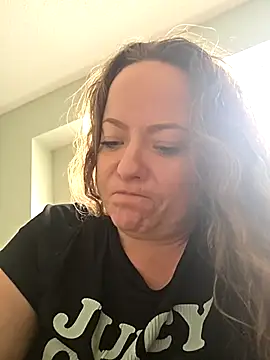 julimonroe online show from February 2026 03:04:02 PM