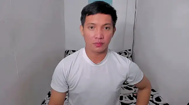 xSebastian19 online show from December 2024 11:25:01 PM