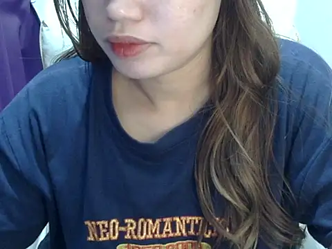    zurIII09  online show from February 2026 10:36:02 AM