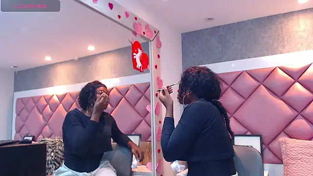 DanielaDuff online show from November 2025 07:58:02 PM