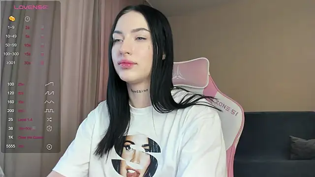 JenniferQueen11 online show from January 2025 06:20:02 AM