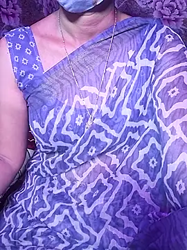 XBHUUME online show from April 2026 06:04:02 PM