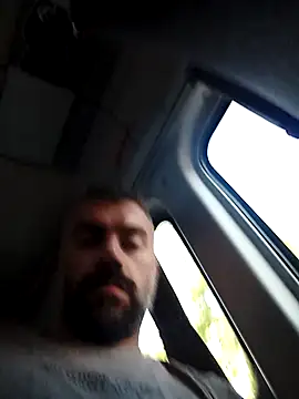Snapshot of kevgir08 chatting on June 2026 04:31:01 AM kevgir08 online show from June 2026 04:31:01 AM
