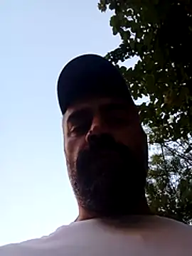 Snapshot of kevgir08 chatting on June 2026 04:52:02 PM kevgir08 online show from June 2026 04:52:02 PM