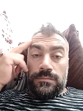 Snapshot of kevgir08 chatting on July 2026 03:19:02 PM kevgir08 online show from July 2026 03:19:02 PM