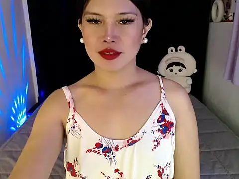 Snapshot of Angelic_Fuckerxxx chatting on April 2026 10:18:01 AM Angelic Fuckerxxx online show from April 2026 10:18:01 AM