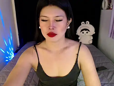Snapshot of Angelic_Fuckerxxx chatting on April 2026 02:53:02 AM Angelic Fuckerxxx online show from April 2026 02:53:02 AM