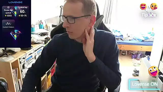 sexmenlion online show from March 2025 03:16:02 PM