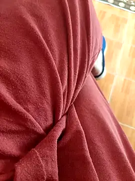 feet toes online show from May 2026 04:51:02 AM