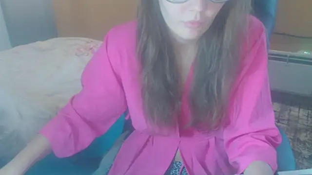 Laco-cO online show from November 2025 10:43:02 AM