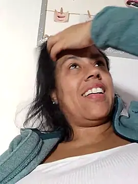 Molly newman6 online show from February 2025 08:22:01 PM