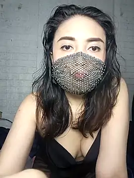  Shimmerlyn  online show from December 2025 06:44:01 AM