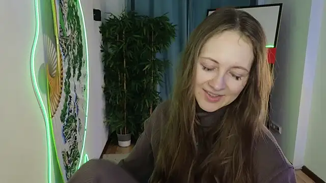 Snapshot of freya_nilsson chatting on January 2025 09:24:01 AM freya nilsson online show from January 2025 09:24:01 AM