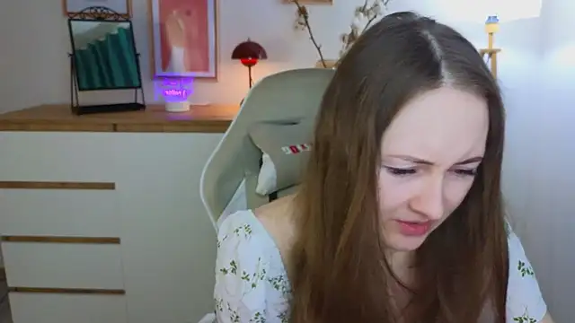 Snapshot of freya_nilsson chatting on March 2025 06:29:01 PM freya nilsson online show from March 2025 06:29:01 PM