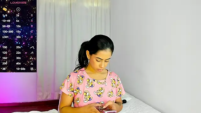 VioletaSotter online show from April 2026 12:13:01 PM