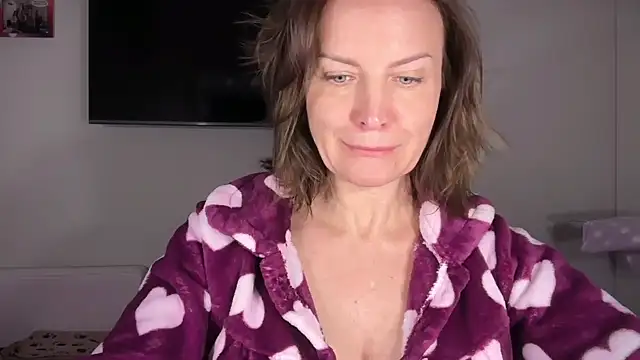 Snapshot of RachellAmazing chatting on May 2026 06:47:02 PM RachellAmazing online show from May 2026 06:47:02 PM