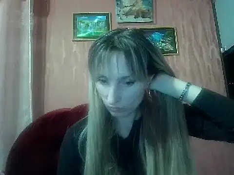 Snapshot of Biddy_Alana chatting on February 2025 05:48:01 PM Biddy Alana online show from February 2025 05:48:01 PM