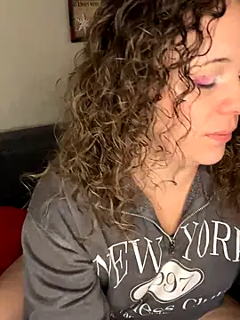 AuroraSummers online show from December 2025 03:51:02 PM