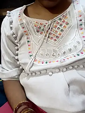 Diya 143 online show from September 2025 07:58:01 AM