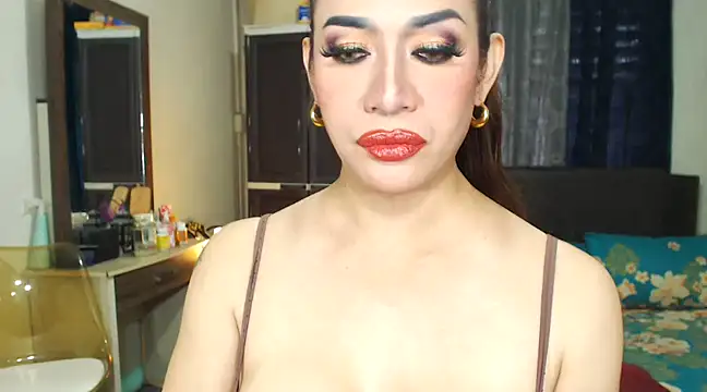 HugeKatarinaTS online show from March 2025 01:04:01 AM