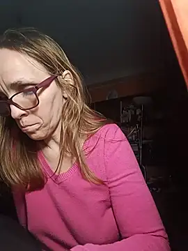 Dettybitch40 online show from November 2025 03:55:01 PM