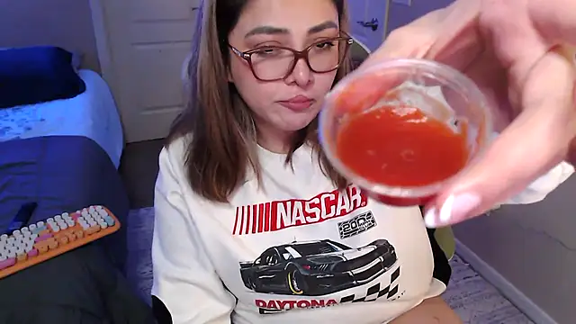 nativepumpkin95 online show from January 2025 03:22:01 AM