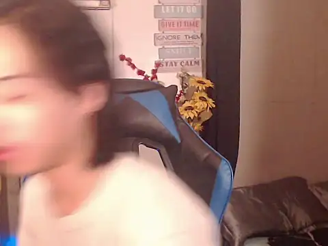 Snapshot of Lemonadexxx chatting on March 2026 09:48:02 AM Lemonadexxx online show from March 2026 09:48:02 AM