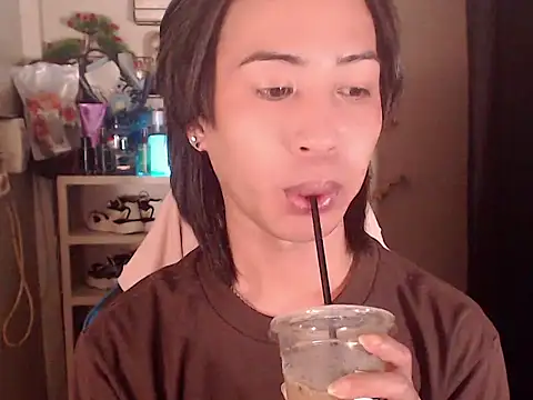 Snapshot of Lemonadexxx chatting on April 2026 03:17:02 PM Lemonadexxx online show from April 2026 03:17:02 PM