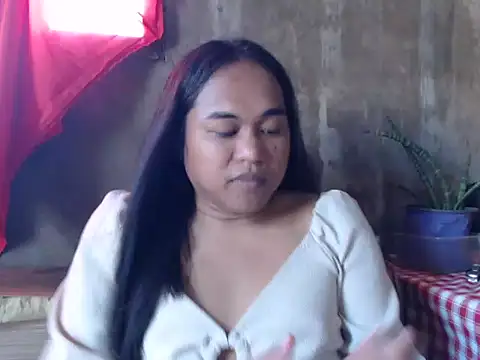Snapshot of bettina_love chatting on September 2025 06:02:01 AM bettina love online show from September 2025 06:02:01 AM