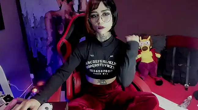 Snapshot of Ardat_Lili69 chatting on February 2025 05:27:01 PM Ardat Lili69 online show from February 2025 05:27:01 PM