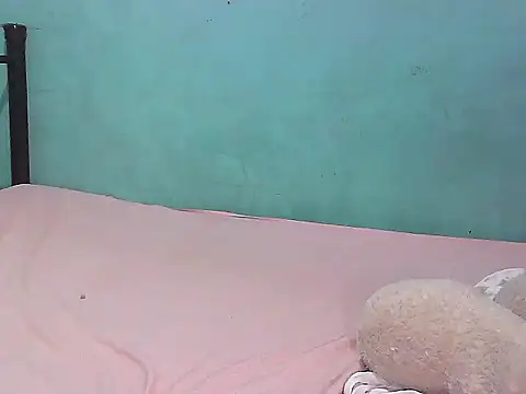 Snapshot of lexilicious_69 chatting on May 2026 05:04:02 AM lexilicious 69 online show from May 2026 05:04:02 AM