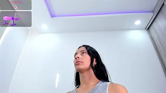 Snapshot of karlyn_angels chatting on April 2026 08:09:02 PM karlyn angels online show from April 2026 08:09:02 PM