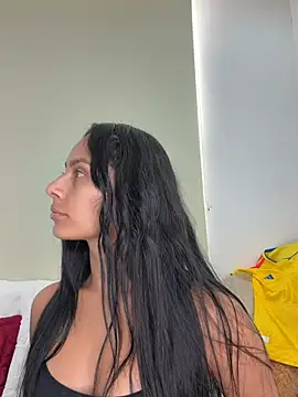 Snapshot of karlyn_angels chatting on June 2026 08:40:02 PM karlyn angels online show from June 2026 08:40:02 PM